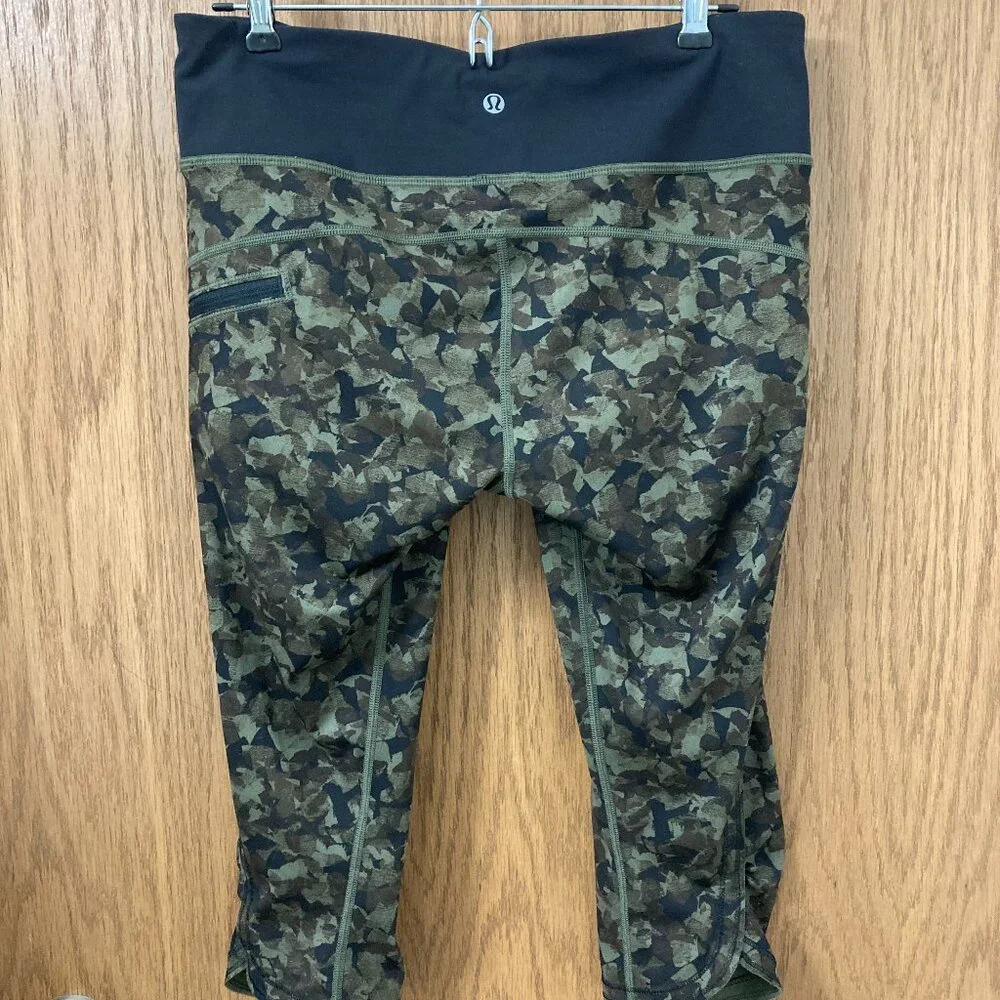 Lululemon Run Top Speed Crop Luxtreme Mystic Jungle Fatigue Green - 8